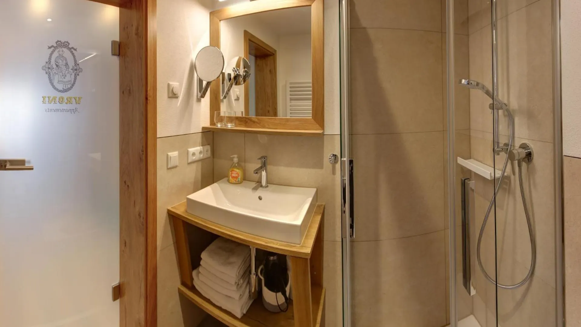 Gasthof-Appartements Vroni - Chiemgau Karte Inzell Niemcy
